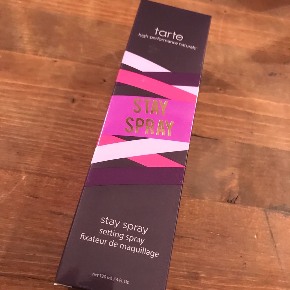Tarte stay spray